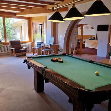 Chesa Bellaval, Haus Leivra 5½-zimmerwohnung Lägenhet Silvaplana