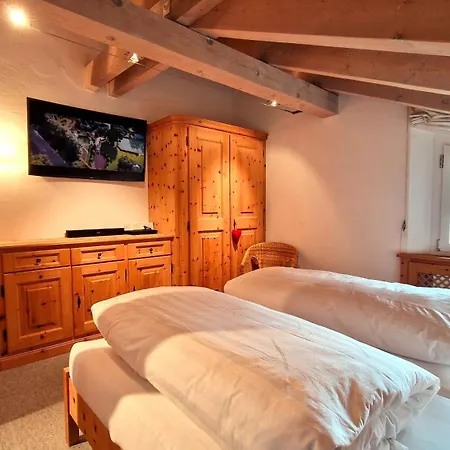 Appartamento Chesa Bellaval, Haus Leivra 5½-zimmerwohnung Silvaplana