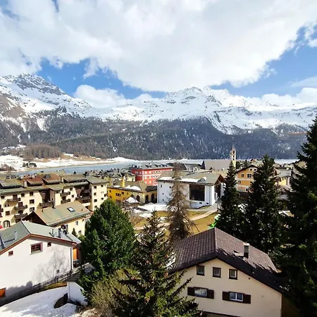 Chesa Bellaval, Haus Leivra 5½-zimmerwohnung * Silvaplana