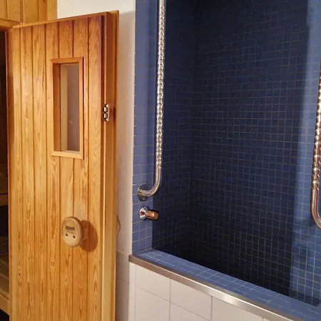 Chesa Bellaval, Haus Leivra 5½-zimmerwohnung شقة سيلفابلانا
